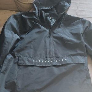 Independent trading co shapeshifter pullover jacket